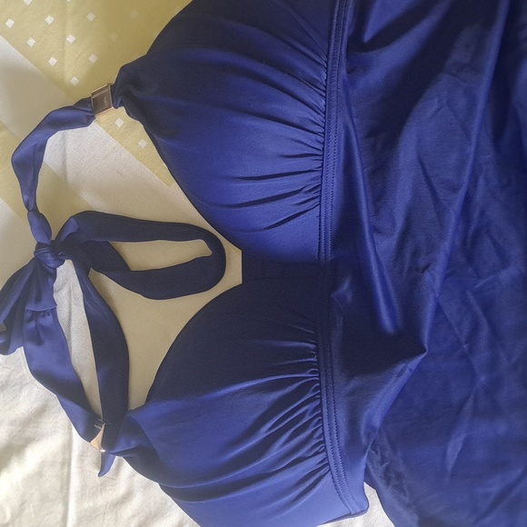 VS Tankini - Picture 2 of 6